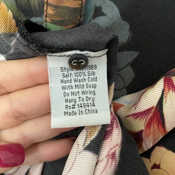 JOHNNY WAS Corey 100% SILK Boxy Blouse Mandarin Collar Embroidered Cuff Size XL - Picture 9 of 9